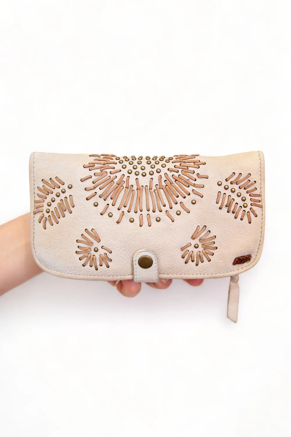 ART N' VINTAGE KEYA WALLET WHISPER WHITE