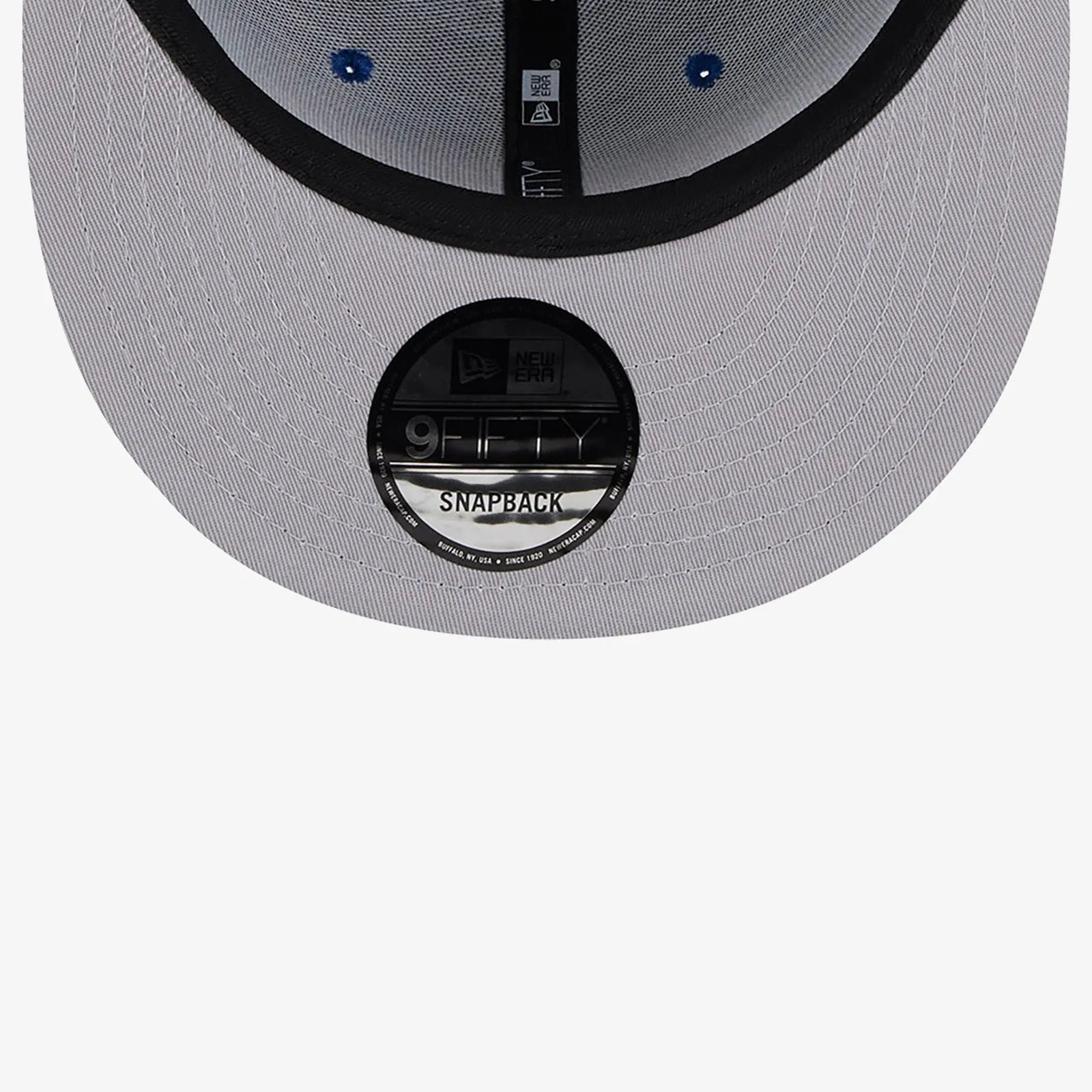 Boston 9Fifty Satin Script Snapback