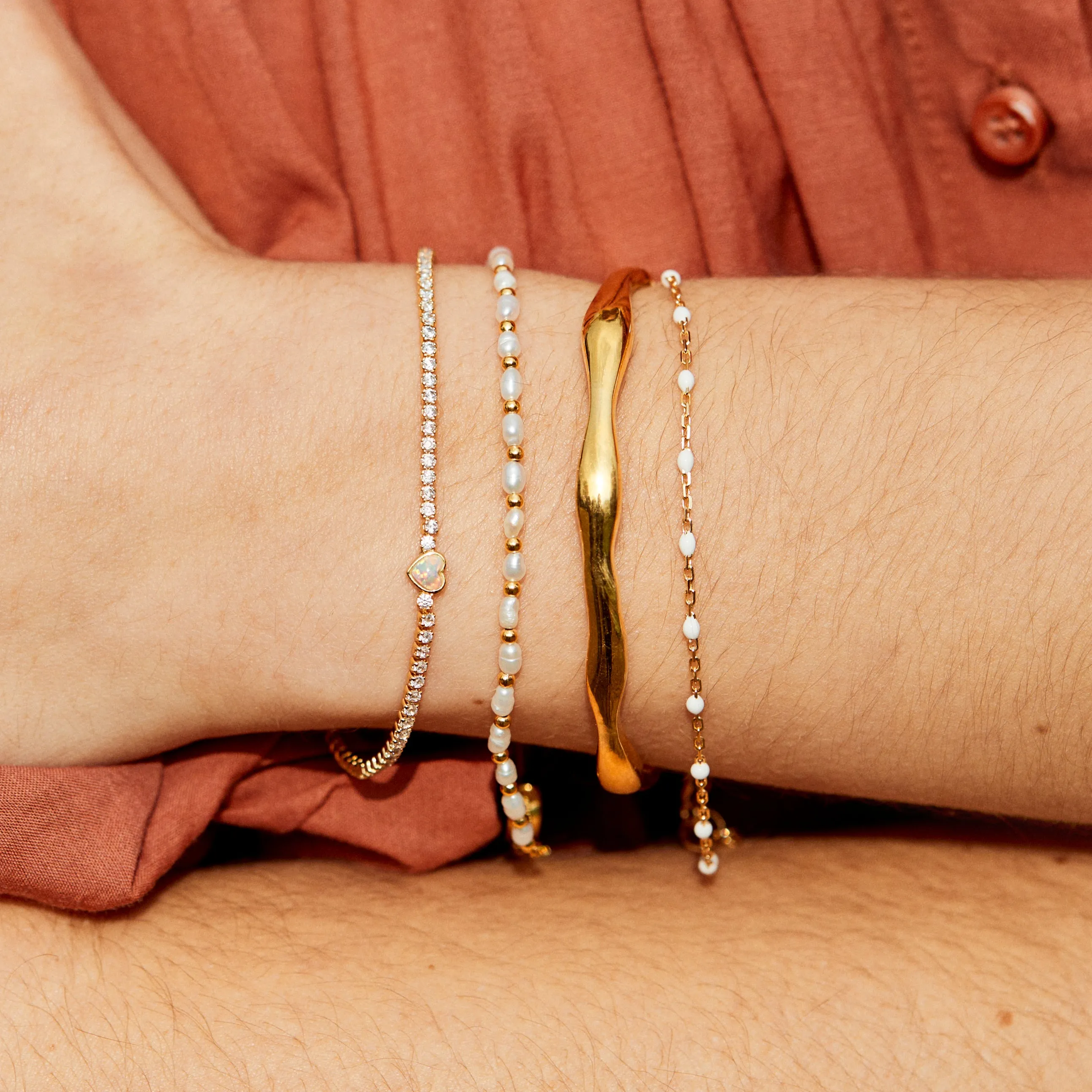 Dainty Enamel Bead Bracelet