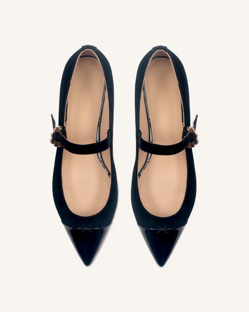 Eva Black Flats