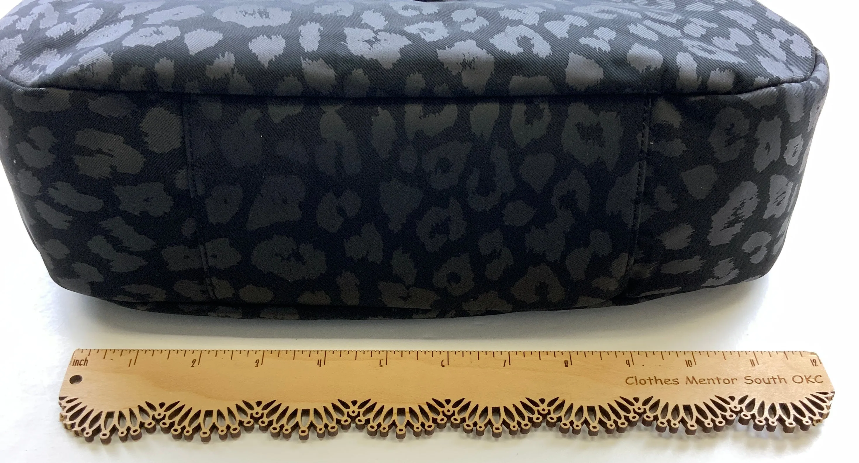 Handbag By Stella And Dot  Size: Large